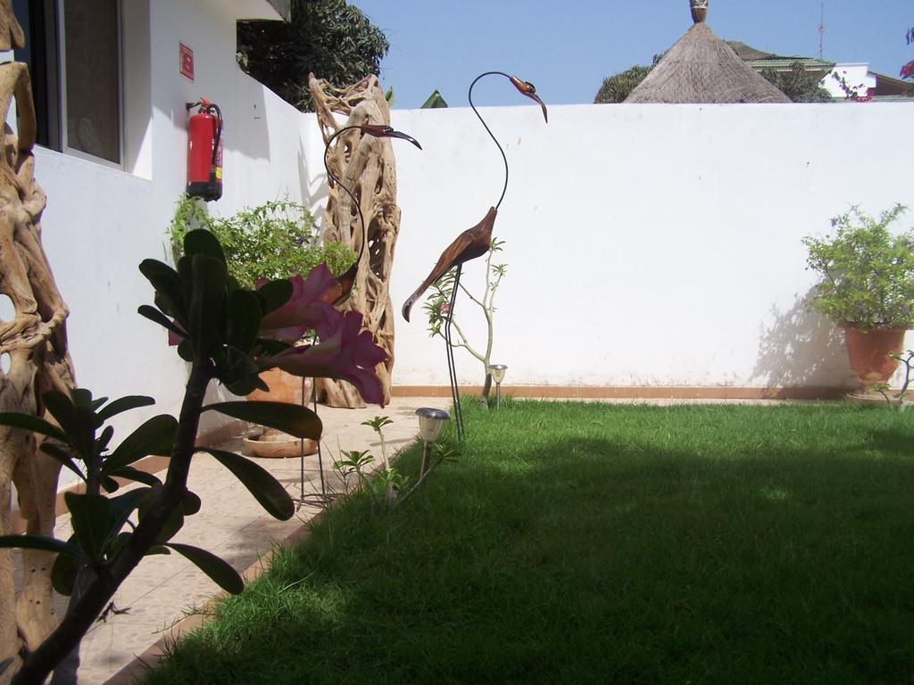 Villa Mermoz Dakar Bagian luar foto