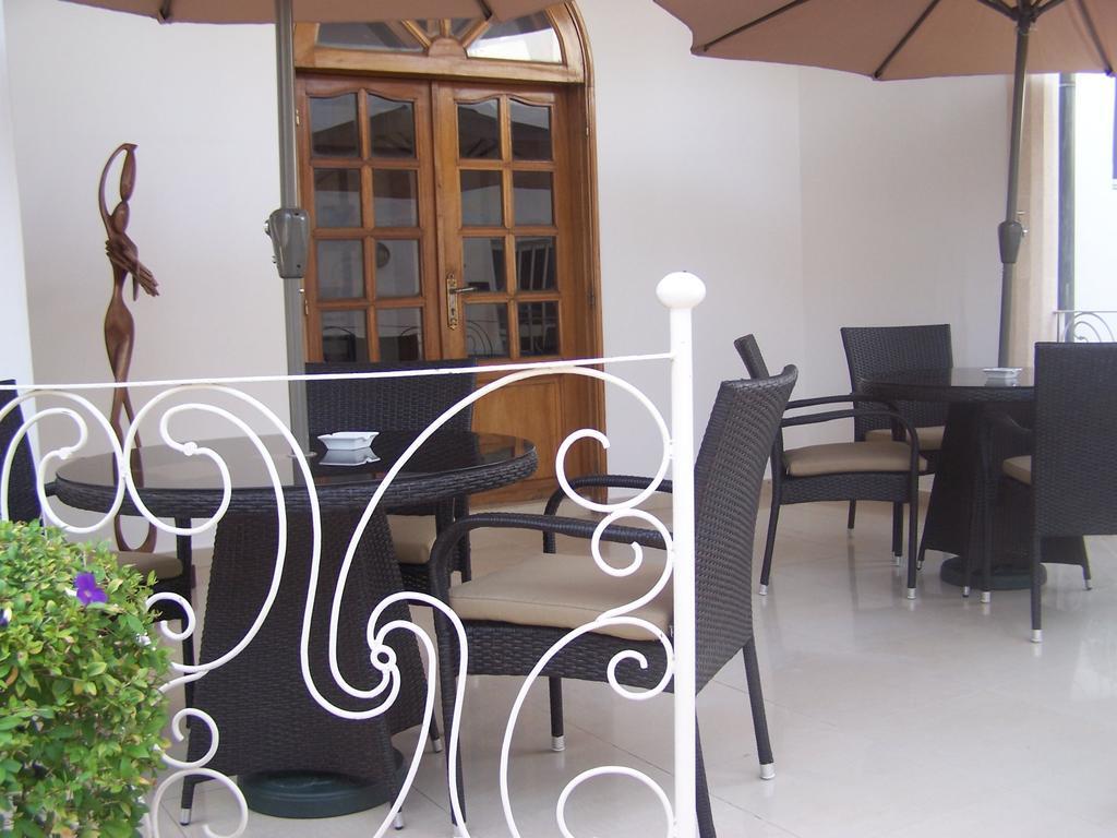 Villa Mermoz Dakar Bagian luar foto