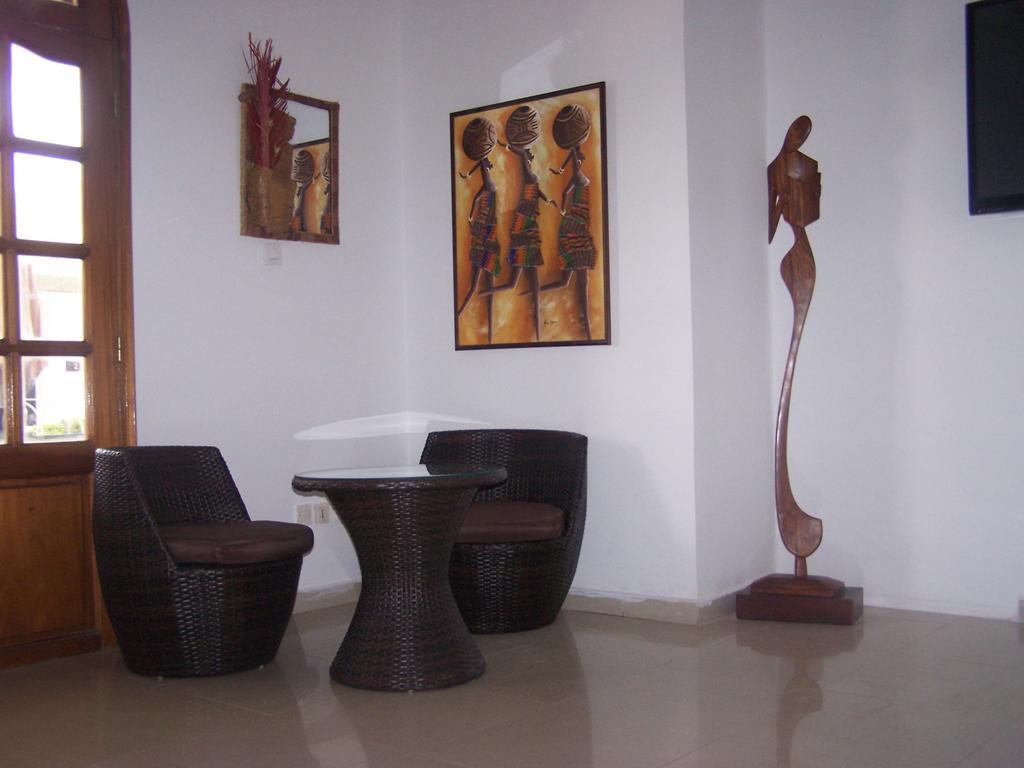 Villa Mermoz Dakar Bagian luar foto